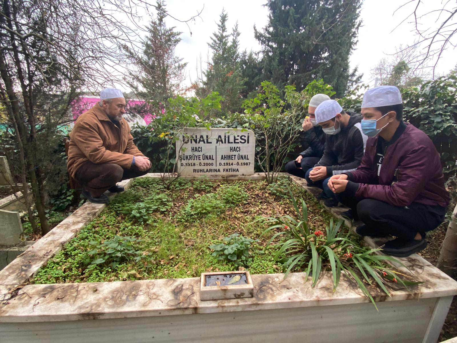 Vakfımızın Kurucusu merhum Hacı Ahmet Ünal’ı yad ettik. 11