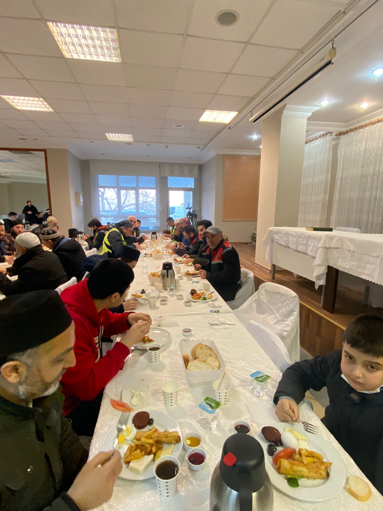 Cennet Camiinde Sabah Namazı Buluşması 8