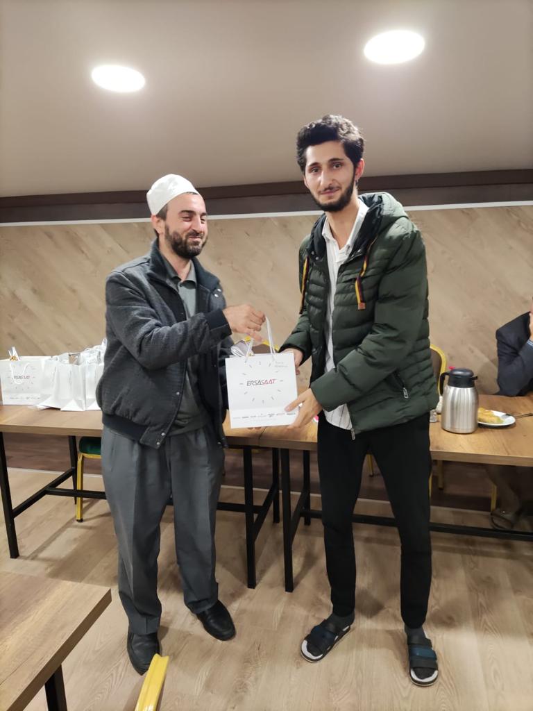 Cennet Kuran Kursu Hafızlarımıza Hediyeleri Takdim Edildi 7
