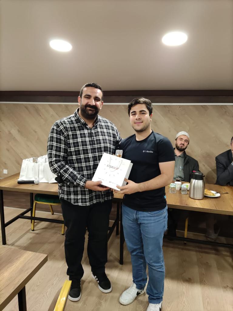 Cennet Kuran Kursu Hafızlarımıza Hediyeleri Takdim Edildi 8