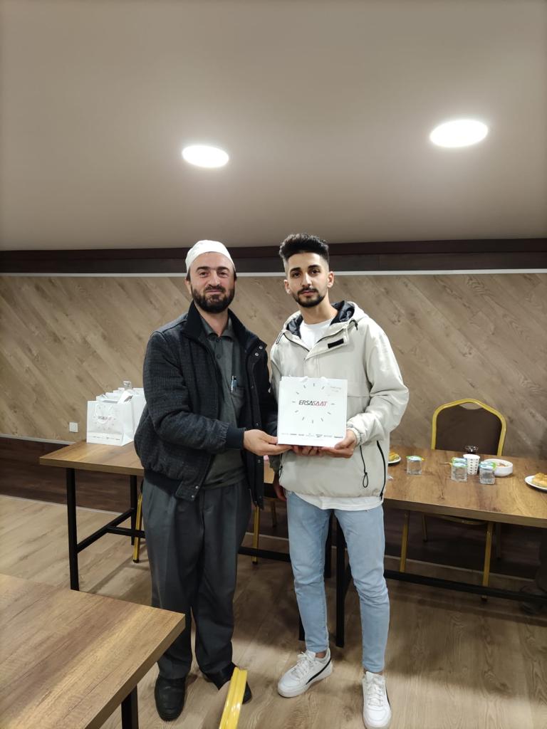Cennet Kuran Kursu Hafızlarımıza Hediyeleri Takdim Edildi 9