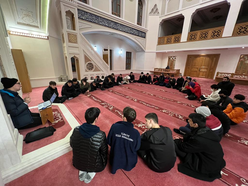 Server Gençlik İstanbul İç Huzur Kampı 9