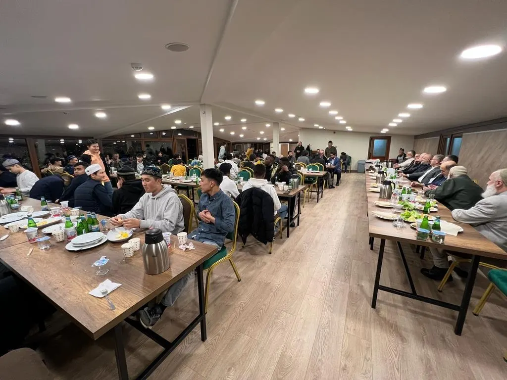 Üsküdar Belediye Başkanı Sayın Hilmi Türkmenden vakfımıza ziyaret 4