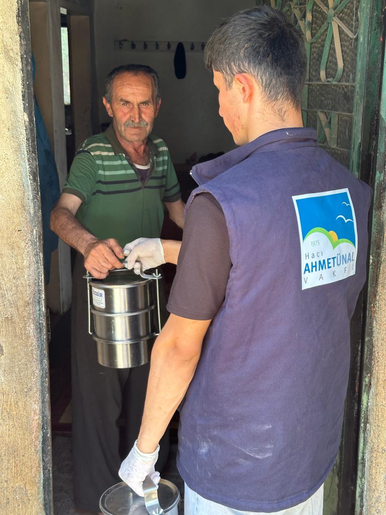 Hz. Yuşa Aşevi Hayır Durağı Olmaya Devam Ediyor 6