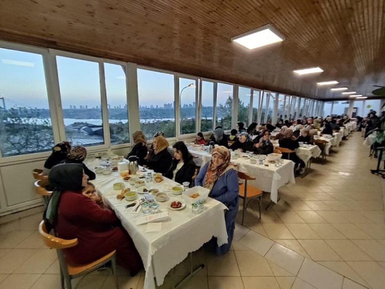 Geleneksel Kadir Gecesi Programımız Düzenlendi.