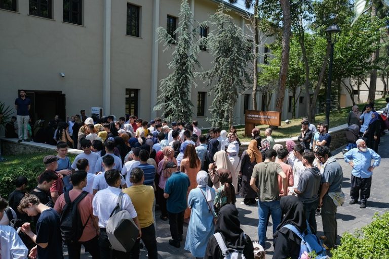 Öğrencilerimize Demokrasi ve Özgürlükler Adası ( Yassıada ) Gezisi Düzenlendi 18