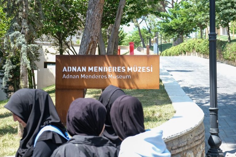 Öğrencilerimize Demokrasi ve Özgürlükler Adası ( Yassıada ) Gezisi Düzenlendi 20