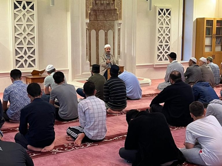 Cennet Cami Sabah Namazı Buluşmaları 5
