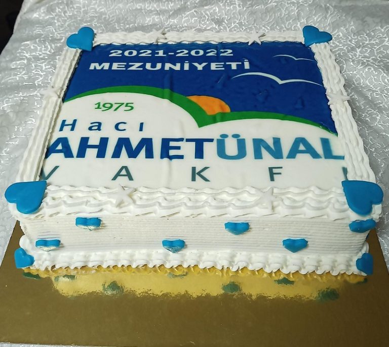 Kız Öğrencilerimize Mezuniyet Gecesi Düzenlendi. 4
