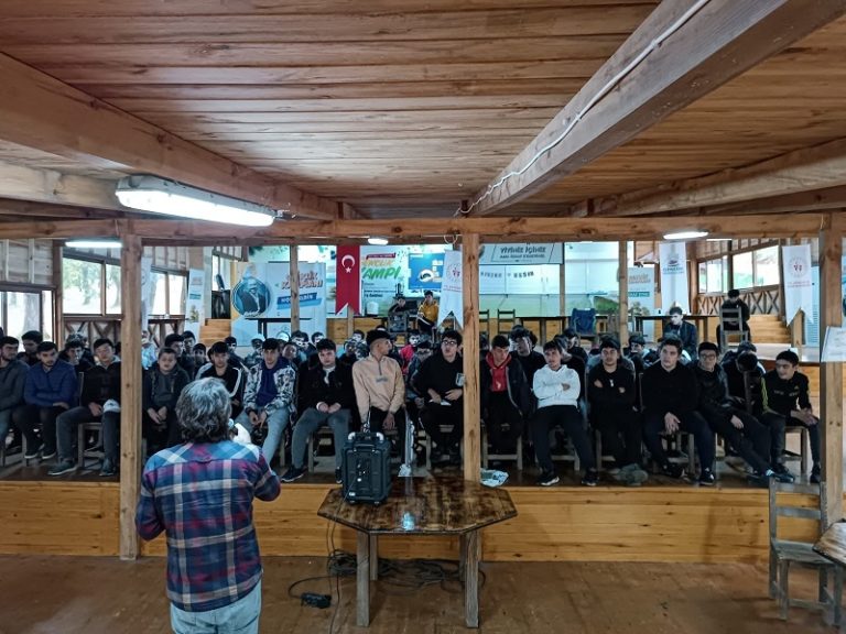 Tuzla Şehit Ömer Halisdemir Kampı 4