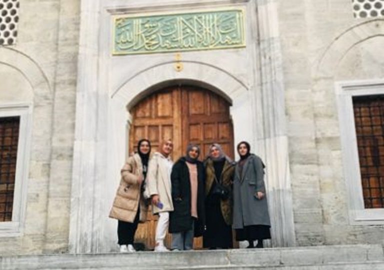 Kısıklı Kız Konukevimiz Öğrencilerinin Sabah Namazı Programı 2