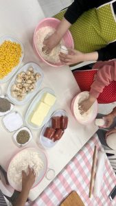 Kısıklı Kız Konukevimizde Mutfak Atölyesi Açıldı. 2